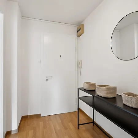 In The Heart Of - Crown 24 شقة زيورخ